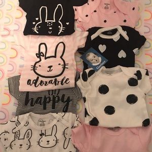 8 piece Gerber Baby Onesie Set (0-3)